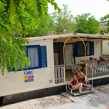 Hu In Town Village de vacances 2*