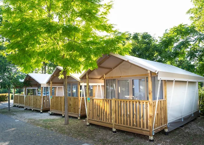 Hu In Town Village de vacances Rome