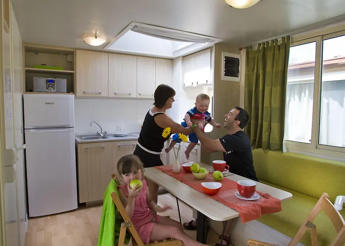 Hu In Town Village de vacances Rome